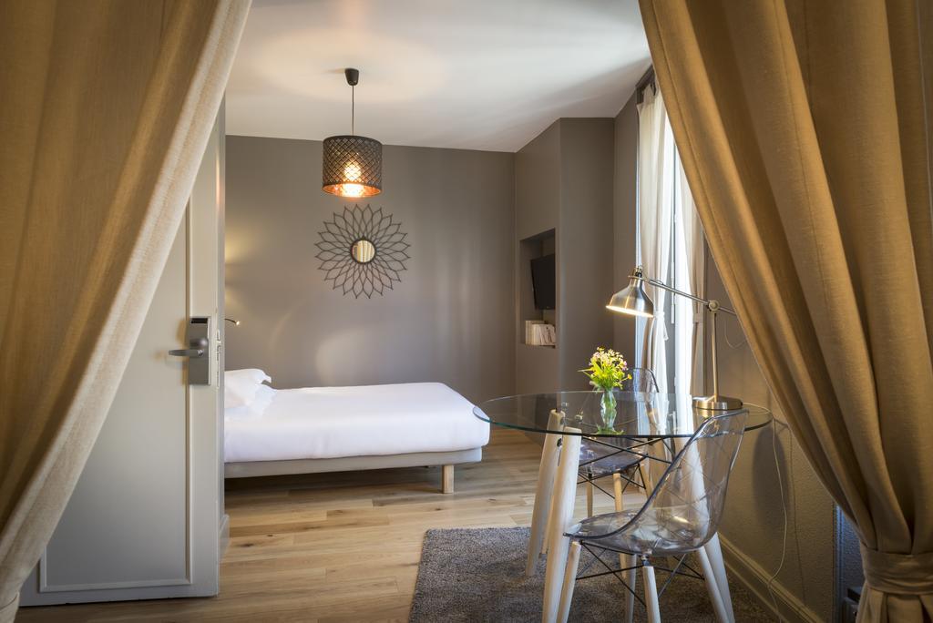 Hotel De Russie Мон-Дор Екстер'єр фото